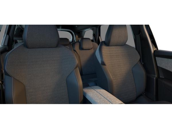 Peugeot 5008 Allure HYBRID 145 DSC6