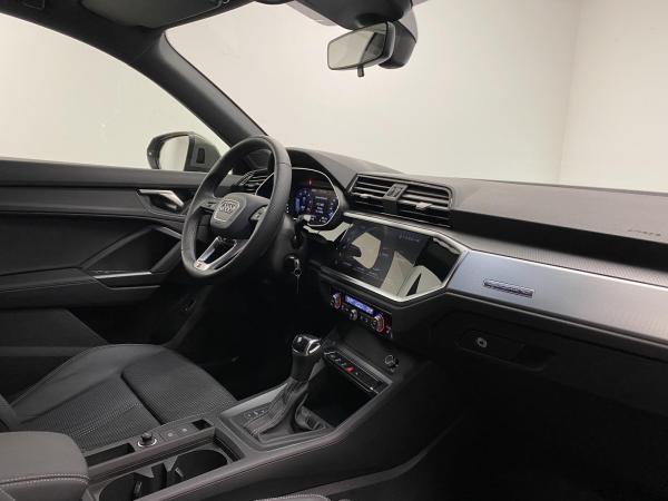 Audi Q3 Sportback 40 TDI quattro S line - kurzfristig verfügbar !