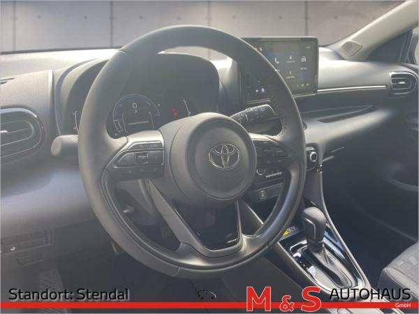 Toyota Yaris 1.5 Hybrid Teamplayer + Comfort Paket