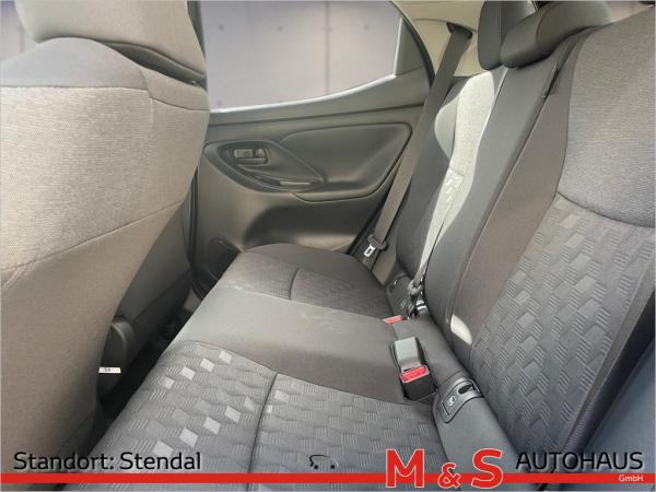 Toyota Yaris 1.5 Hybrid Teamplayer + Comfort Paket