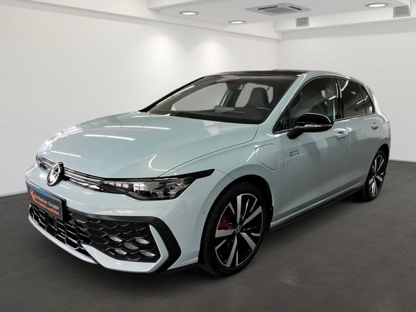 Volkswagen Golf GTE 1,5 l eHybrid PANO AHK Technikpaket Park&ComfortPRO