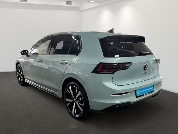 Volkswagen Golf GTE 1,5 l eHybrid PANO AHK Technikpaket Park&ComfortPRO