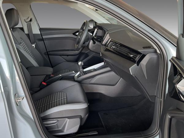 Audi A1 Sportback 30 TFSI S line S tronic ACC CarPlay