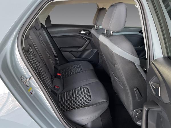 Audi A1 Sportback 30 TFSI S line S tronic ACC CarPlay