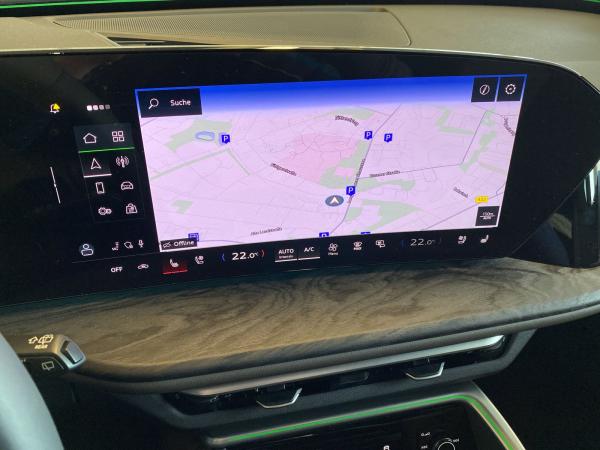 Audi Q5 2.0 TFSI S tronic AHK Navi Matrix ACC Keyless