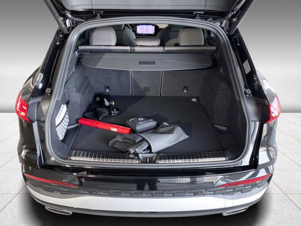 Audi Q5 2.0 TFSI S tronic AHK Navi Matrix ACC Keyless