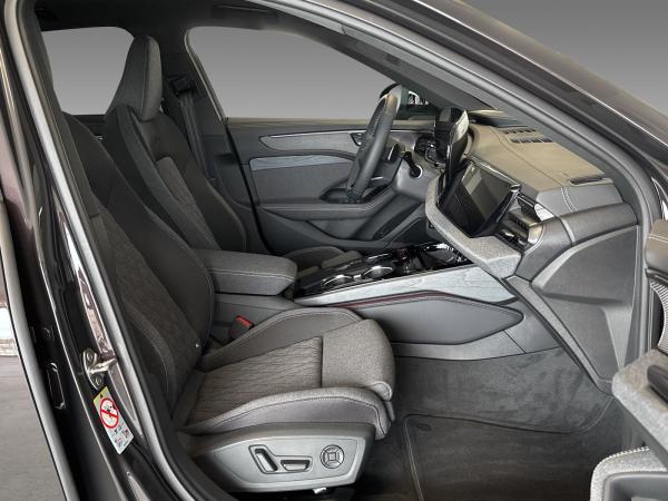 Audi A6 Limo 2.0 TFSI e-hybrid quattro edition one Audi A6 Limo 2.0 TFSI e-hybrid quattro edition one