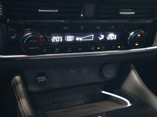 Nissan X-Trail X-TRAIL TEKNA+ 1.5 VC-T e-POWER e-4ORCE ACC+LED