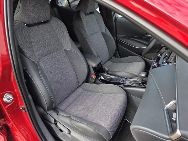 Toyota Corolla 1.8l Hybrid Touring Sports 💥 Teamplayer mit Technik-Paket 💥Bis zu 15 Jahre Garantie!