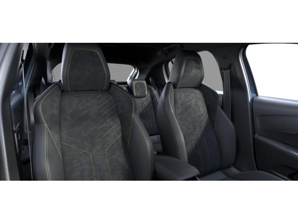 Peugeot 208 GT HYBRID 145 DSC6