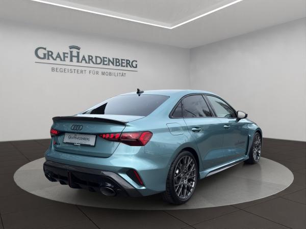Audi RS3 Limousine 294 kW S tronic *Der Sommer kann kommen