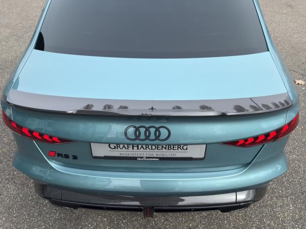Audi RS3 Limousine 294 kW S tronic *Der Sommer kann kommen