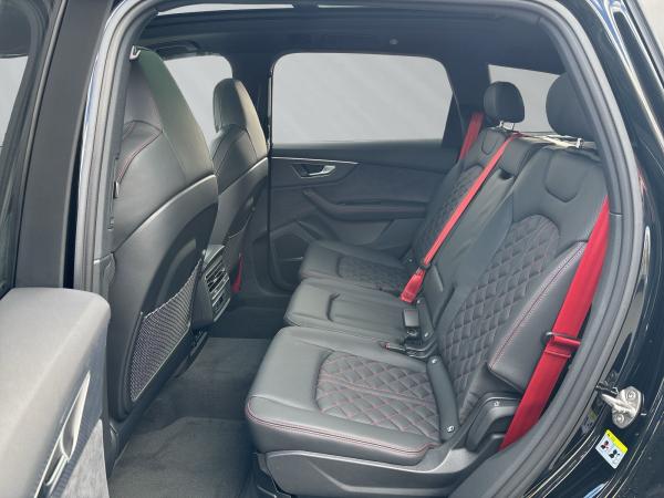 Audi Q7 S line business TFSIe quattro 290kW tiptronic Sonderkonditionen*