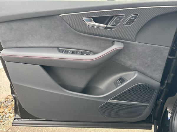 Audi Q7 S line business TFSIe quattro 290kW tiptronic Sonderkonditionen*