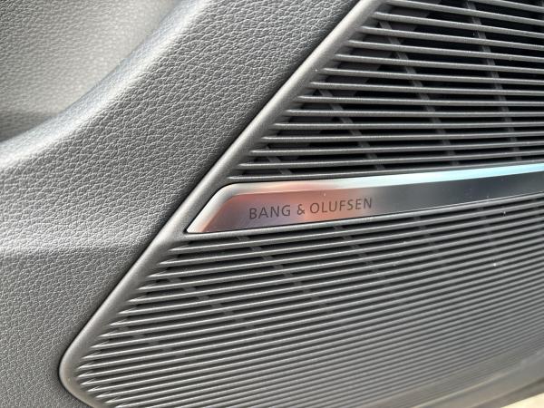 Audi Q7 S line business TFSIe quattro 290kW tiptronic Sonderkonditionen*