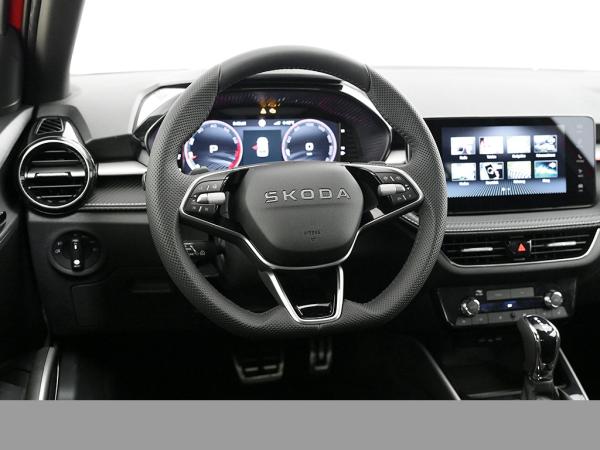 Skoda Fabia 130 177PS CAM KEYLESS NAVI LM18