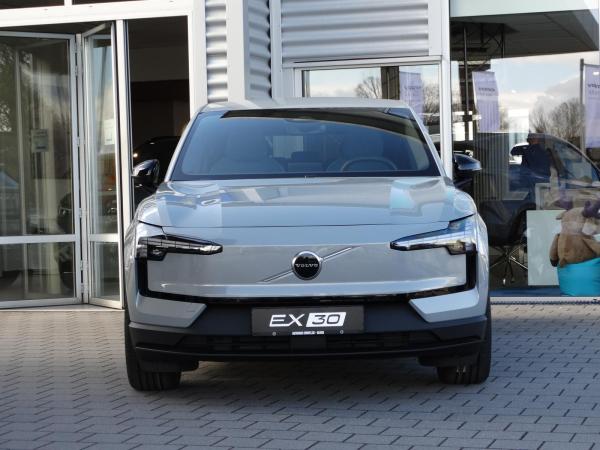 Volvo EX30 Single Motor Extended Range Plus