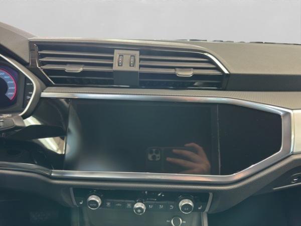 Audi Q3 Sportback 35 TDI S line *LEDER*SH*AHK*OPTIK* LED Navi SoundSys