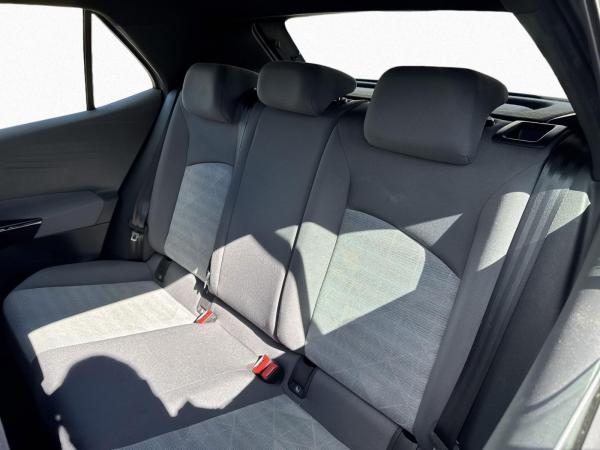 Volkswagen ID.3 Pro 58 kWh 1-Gang-Automatik NAVI KLI