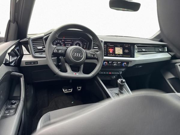 Audi A1 Sportback S line 35 TFSI S tr. *NAVI*LED*RFK*