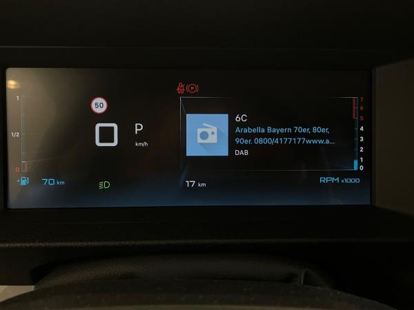 Citroën SpaceTourer Spacetourer 2.2 Diesel 180 Plus M AHK+LED+Navi