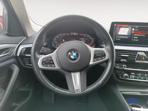 BMW 530 xDrive/*Haustürlieferung*Sofort Verfügbar*Anhängerkupplung*Innovationspaket*Business-Paket
