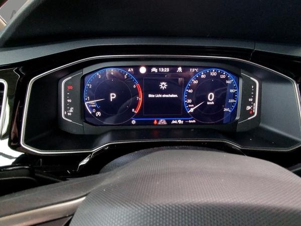 Volkswagen Taigo R-Line 1,5 l TSI DSG *AHK* *PANO*