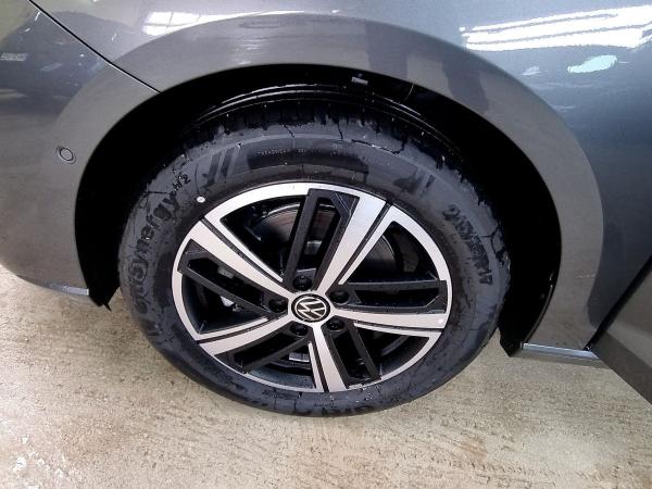 Volkswagen Caddy Energy 5-Sitzer 1,5 l TSI DSG *AHK* Volkswagen Caddy Energy 5-Sitzer 1,5 l TSI DSG *AHK*