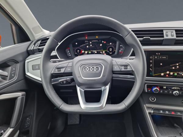 Audi Q3 35 TFSI S line NAVI+ MATRIX AHK 19  ACC