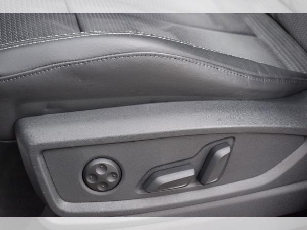 Audi Q5 40 TFSI quattro/S-tr. *S-line*AHK*Matrix*360°