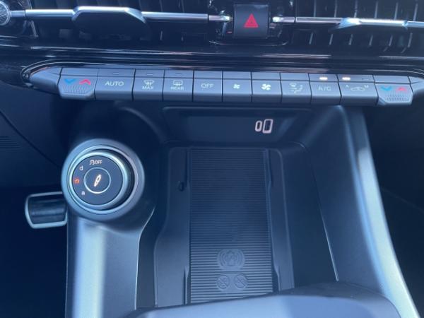 Alfa Romeo Tonale Intensa ACC+PDC+LED+CARPLAY+SHZ