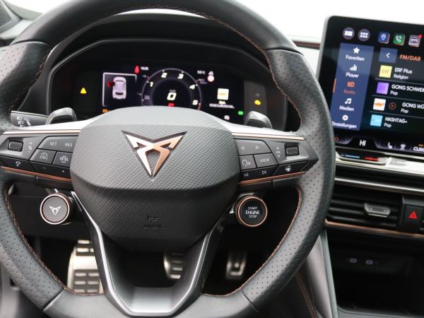 Cupra Formentor 2.0TDI DSG / Navi, 360°, FullLink, LED