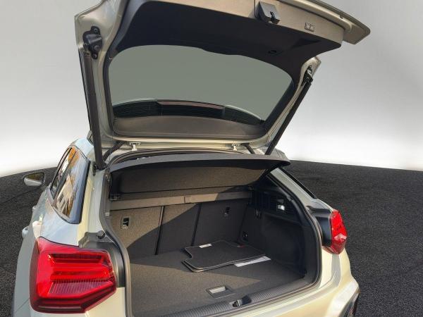 Audi SQ2 2.0 TFSI quattro S tronic Navi ACC CarPlay