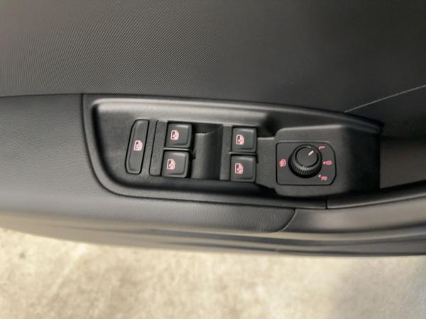 Audi A1 Sportback 25 TFSI advanced S tronic LED/ACC