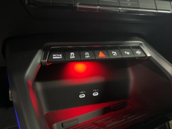 Audi A3 Sportback 2x S-line*AHK*LED*Navi*Kamera*ACC*Ambientelicht