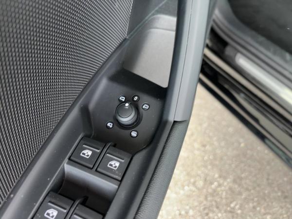 Audi A3 Sportback advanced 35TDI S-tronic *SHZ*Navi*Virtual*