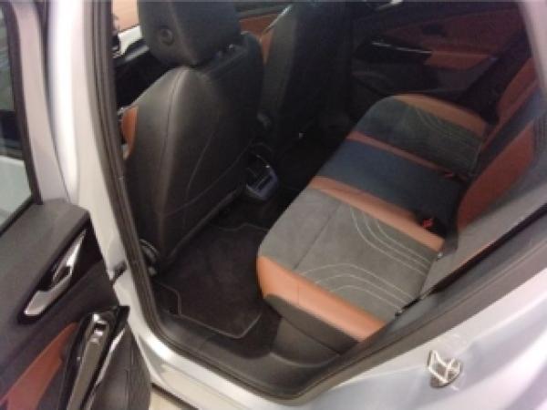 Volkswagen ID.4 Pro AHK Pano Winterräder AreaView HuD