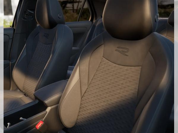 Volkswagen T-Roc R-Line 1.5 eTSI OPF DSG 150 (UVP 50.235€/SOFORT)BLACK/MATRIX/IQ-Light/360/EASYOPEN/PANO/AHK/UVM.