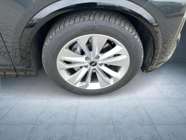 Audi Q6 e-tron Q6 SUV e-tron performance HUD 21 PANO AHK Keyles