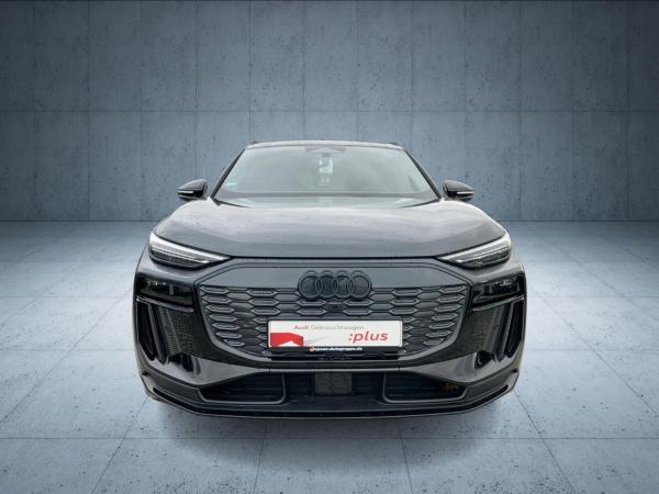 Audi Q6 e-tron Q6 SUV e-tron performance HUD 21 PANO AHK Keyles
