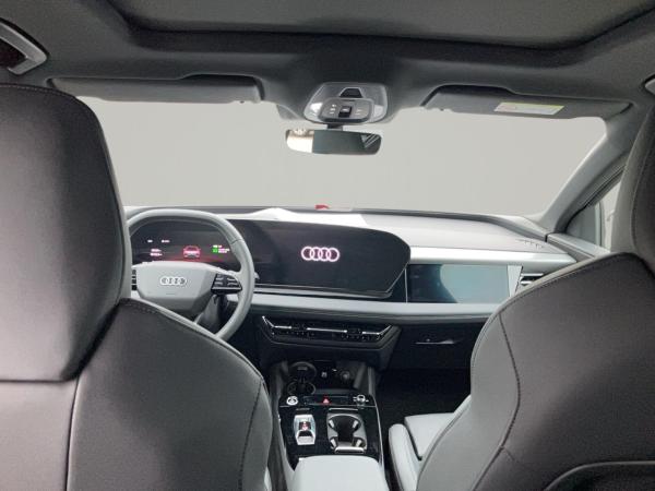Audi Q6 e-tron Q6 SUV e-tron performance HUD 21 PANO AHK Keyles