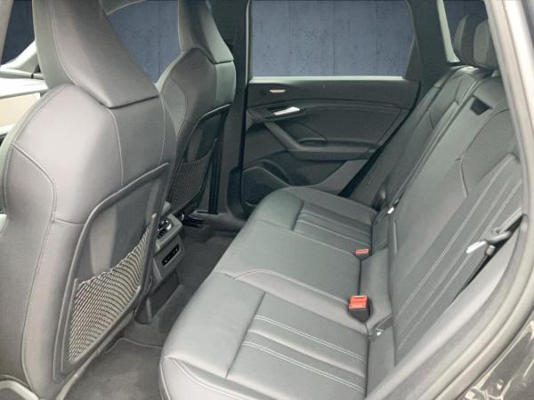 Audi Q6 e-tron Q6 SUV e-tron performance HUD 21 PANO AHK Keyles