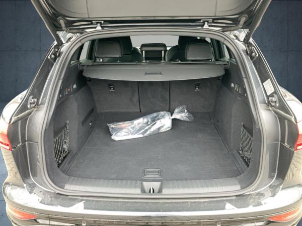 Audi Q6 e-tron Q6 SUV e-tron performance HUD 21 PANO AHK Keyles