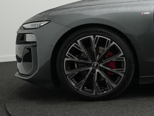 Audi A6 e-tron A6 Sportback e-tron 2x S line *AHK*PANO*HdUp*21*