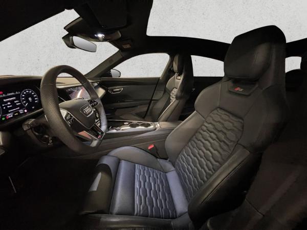 Audi RS e-tron GT quattro *Pano*Laser*HUD*B&O"Voll!