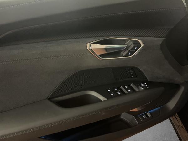 Audi RS e-tron GT quattro *Pano*Laser*HUD*B&O"Voll!