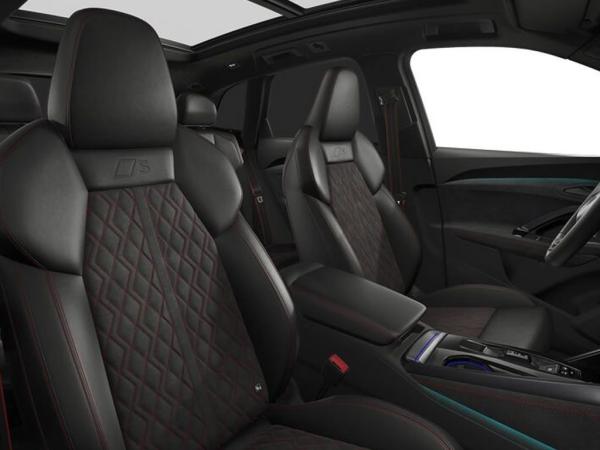 Audi Q5 SUV TDI qu. S tr. PANO Stdhzg AHK 20 HUD ACC