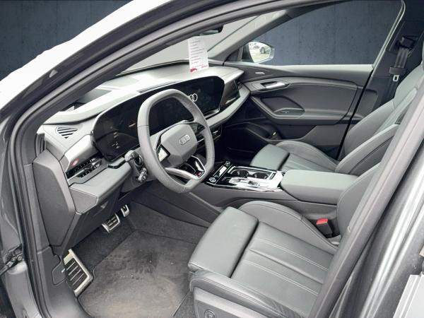 Audi Q6 e-tron Q6 SUV e-tron e-tron Luft HUD 21 PANO AHK