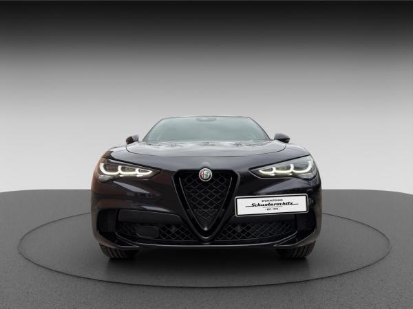 Alfa Romeo Stelvio Quadrifoglio 2.9 V6 Bi-Turbo 382 kW (520 PS) - Privat