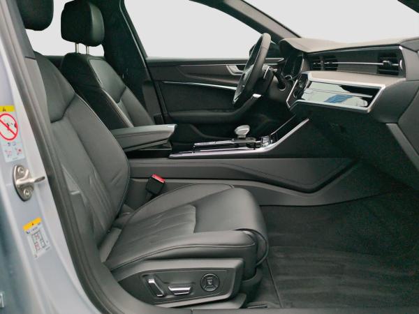 Audi RS6 Avant 5JGAR MATRIX StHzg HUD AHK Virtual